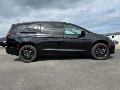 2026 Chrysler Pacifica, $. Photo 12