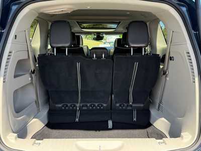 2024 Chrysler Pacifica, $43900. Photo 10