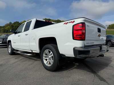 2019 Chevrolet 1500 Ext Cab, $22500. Photo 5