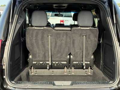 2015 Dodge Caravan, Grand, $10900. Photo 10