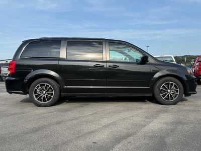 2015 Dodge Caravan, Grand, $10900. Photo 5