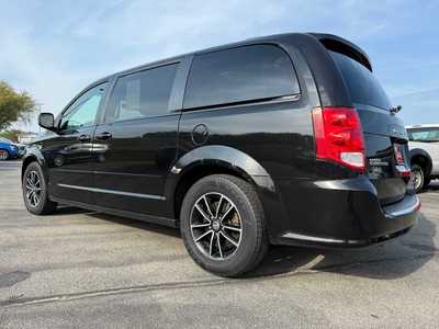 2015 Dodge Caravan, Grand, $10900. Photo 8