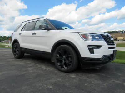 2019 Ford Explorer, $21900. Photo 7