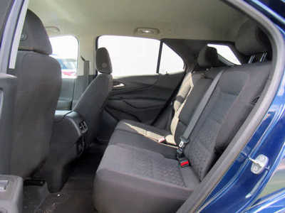 2022 Chevrolet Equinox, $21900. Photo 4