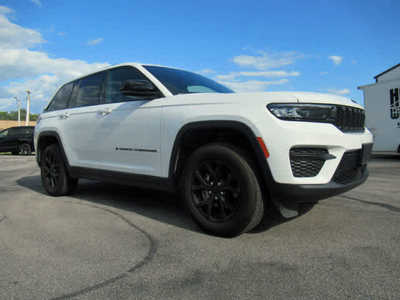 2024 Jeep Grand Cherokee, $37900. Photo 6