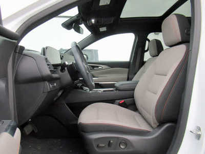 2024 Chevrolet Traverse, $46900. Photo 3