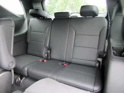 2025 Chevrolet Traverse, $47900. Photo 5