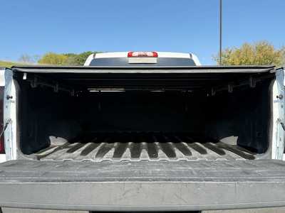 2015 Chevrolet 1500 Crew Cab, $16500. Photo 12