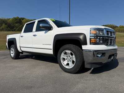 2015 Chevrolet 1500 Crew Cab, $16500. Photo 4