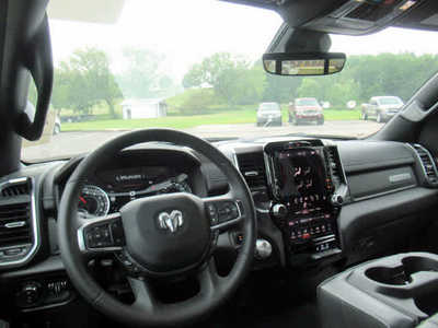2025 RAM 1500 Crew Cab, $48900. Photo 5