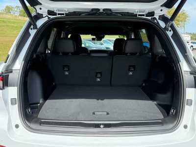 2025 Jeep Grand Cherokee, $. Photo 10