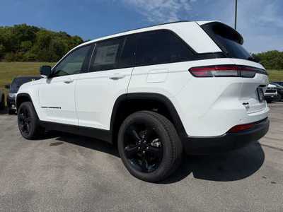 2025 Jeep Grand Cherokee, $. Photo 8