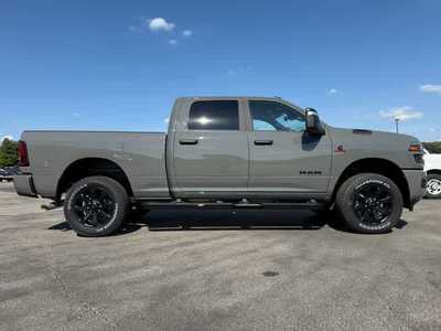 2026 RAM 3500 Crew Cab, $. Photo 5
