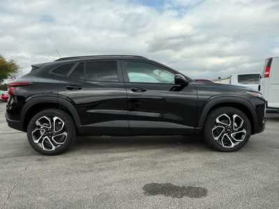 2026 Chevrolet Trax, $. Photo 5