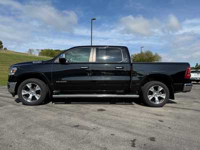 2019 RAM 1500 Crew Cab, $29900. Photo 9
