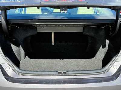 2015 Toyota Camry, $13900. Photo 10