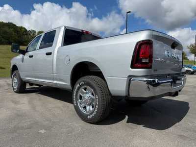 2026 RAM 3500 Crew Cab, $. Photo 8