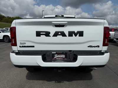 2026 RAM 3500 Crew Cab, $. Photo 7