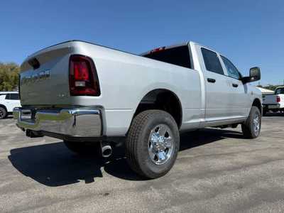 2026 RAM 3500 Crew Cab, $. Photo 6