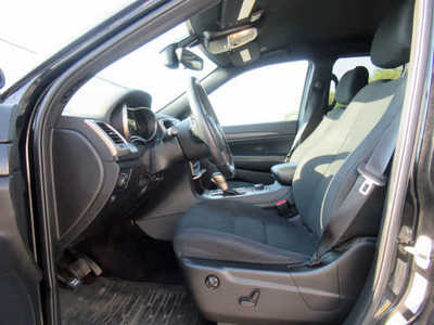2017 Jeep Grand Cherokee, $17900. Photo 3