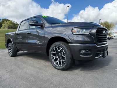 2026 RAM 1500 Crew Cab, $. Photo 4