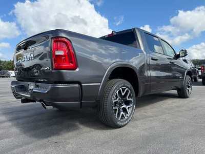 2026 RAM 1500 Crew Cab, $. Photo 6