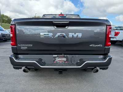 2026 RAM 1500 Crew Cab, $. Photo 7