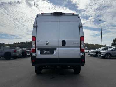 2026 RAM ProMaster Cargo, $. Photo 9
