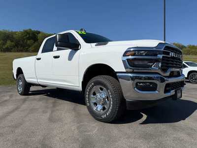 2026 RAM 2500 Crew Cab, $. Photo 4