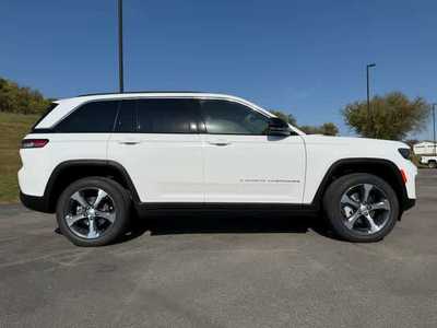 2025 Jeep Grand Cherokee, $. Photo 5
