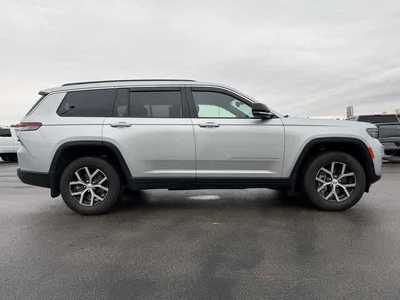 2024 Jeep Grand Cherokee L, $40900. Photo 7