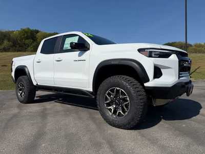 2026 Chevrolet Colorado Crew Cab, $. Photo 4