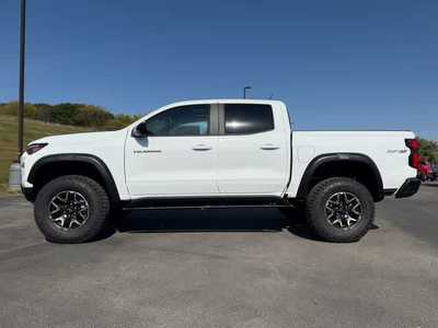 2026 Chevrolet Colorado Crew Cab, $. Photo 9
