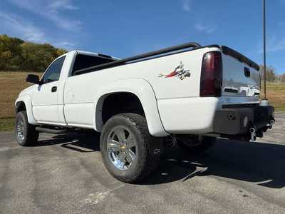 2005 Chevrolet 1500 Reg Cab, $21500. Photo 8