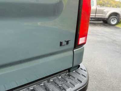 2026 Chevrolet 2500 Crew Cab, $. Photo 10