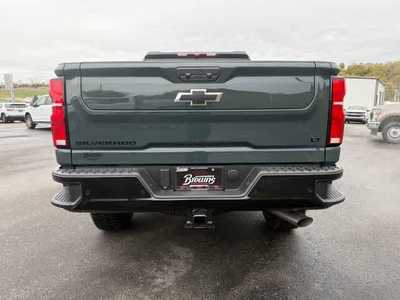 2026 Chevrolet 2500 Crew Cab, $. Photo 7