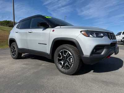 2026 Jeep Compass, $. Photo 4