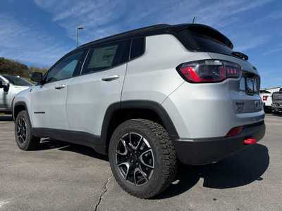 2026 Jeep Compass, $. Photo 8