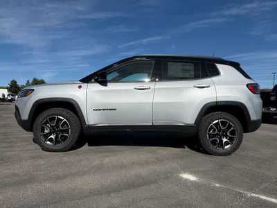 2026 Jeep Compass, $. Photo 9