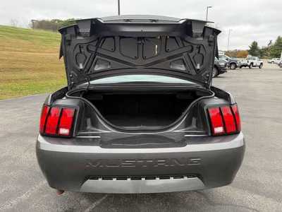 2004 Ford Mustang, $7900. Photo 10