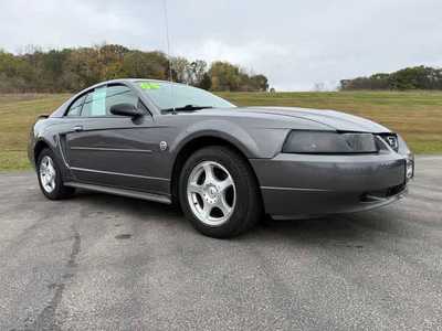 2004 Ford Mustang, $7900. Photo 4