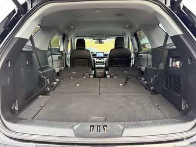 2021 Ford Explorer, $26900. Photo 12