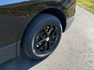 2024 Chevrolet Equinox, $25500. Photo 10