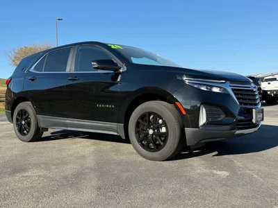 2024 Chevrolet Equinox, $25500. Photo 4