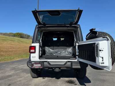 2026 Jeep Wrangler, $. Photo 11