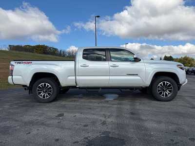 2021 Toyota Tacoma, $38500. Photo 5