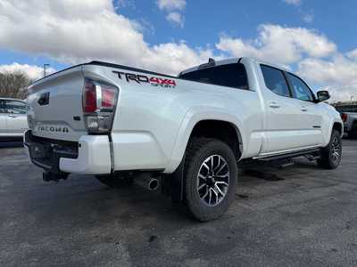 2021 Toyota Tacoma, $38500. Photo 6