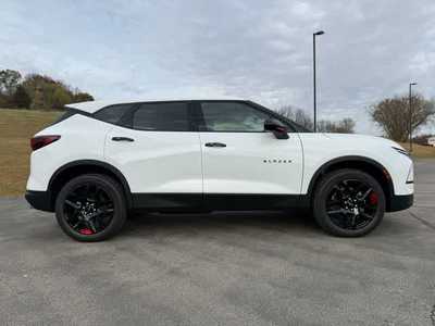 2025 Chevrolet Blazer, $. Photo 5