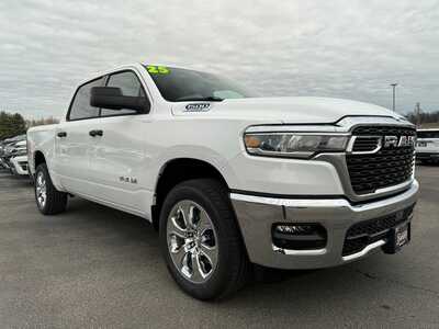 2025 RAM 1500 Crew Cab, $42521. Photo 4