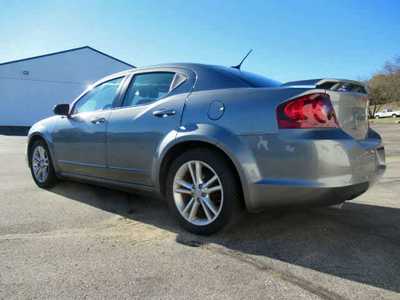 2011 Dodge Avenger, $. Photo 2